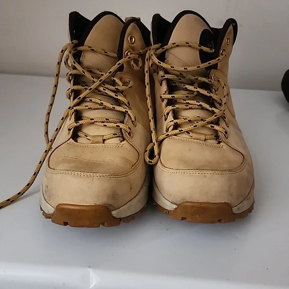 Nike Manoa Haystack - Picture 2 of 5